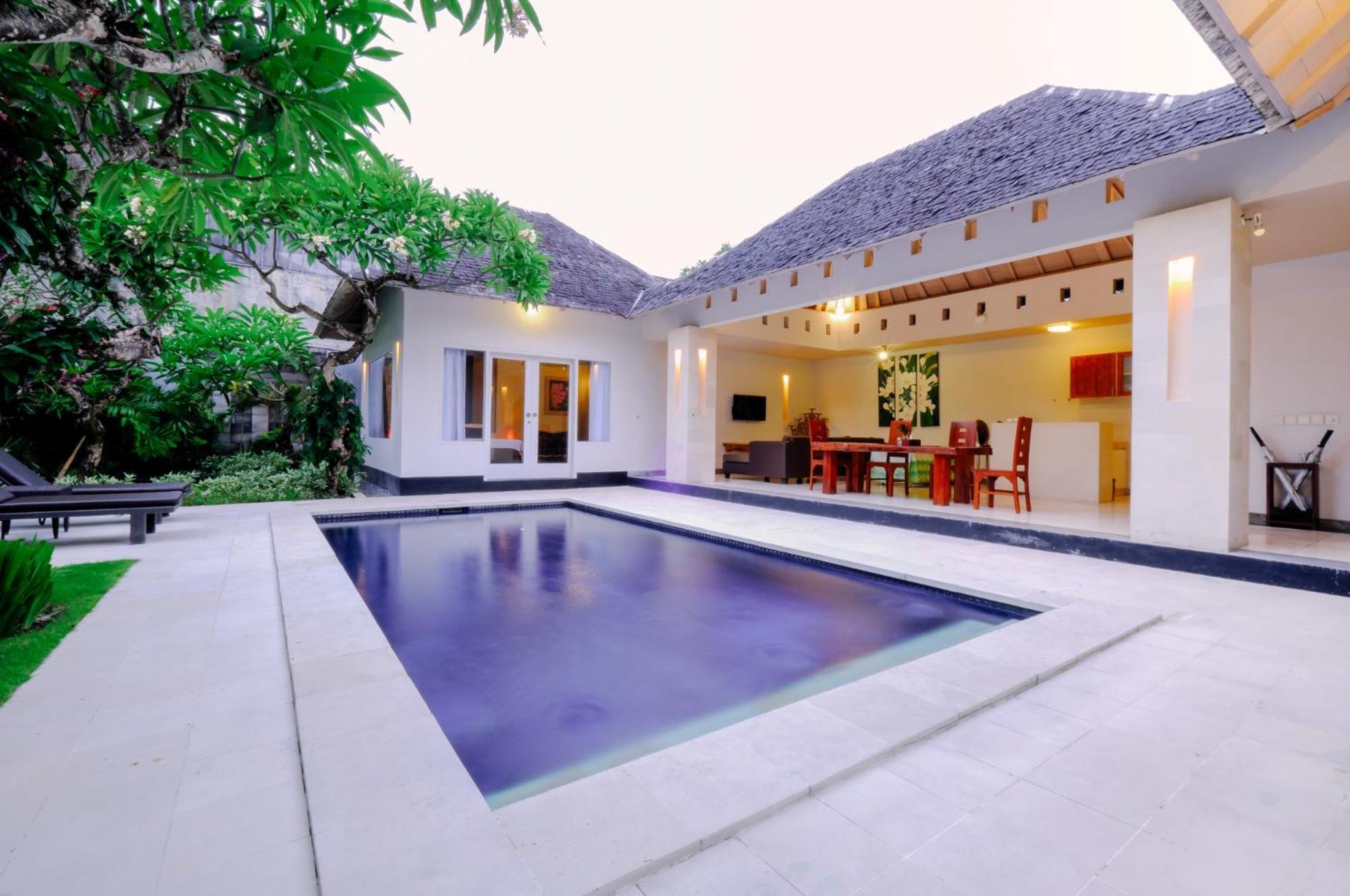 Kaisa Villas Seminyak Bagian luar foto